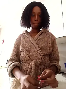 02Boitybaby online show from January 12, 2026, 7:35 am