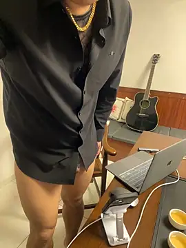 ShaoZian 1 online show from November 11, 2025, 6:19 pm