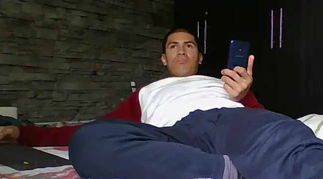 Sexylatin64 online show from March 18, 2025, 4:48 pm