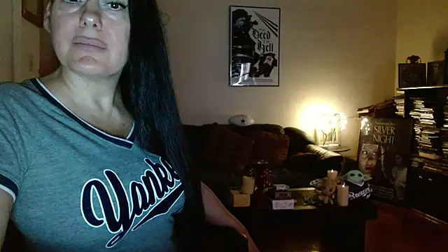 Snapshot of mandaloriangirls chatting on October 3, 2025, 6:05 pm mandaloriangirls online show from October 3, 2025, 6:05 pm