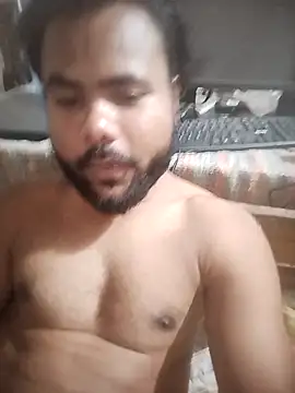 pura43 online show from March 21, 2025, 6:18 pm