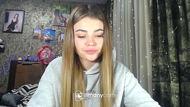 Snapshot of BonnyShy chatting on December 1, 2024, 7:36 pm BonnyShy online show from December 1, 2024, 7:36 pm