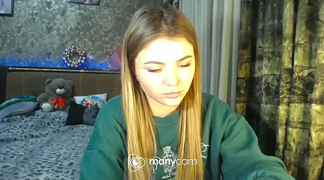 Snapshot of BonnyShy chatting on January 9, 2025, 6:36 pm BonnyShy online show from January 9, 2025, 6:36 pm