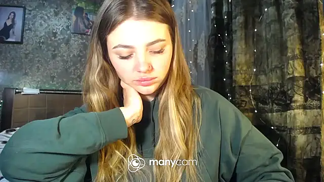 Snapshot of BonnyShy chatting on October 8, 2025, 5:27 am BonnyShy online show from October 8, 2025, 5:27 am