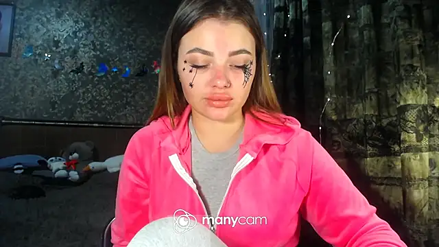 Snapshot of BonnyShy chatting on October 31, 2025, 2:18 pm BonnyShy online show from October 31, 2025, 2:18 pm