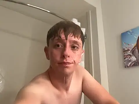 twentywithafelonyy online show from June 19, 2026, 7:56 am