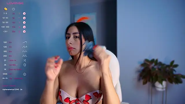 Snapshot of auroracaruso11 chatting on December 3, 2024, 11:22 am auroracaruso11 online show from December 3, 2024, 11:22 am