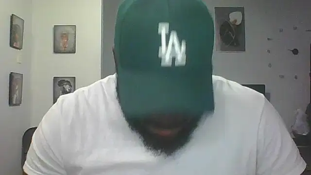 Stayinalive1992 online show from September 13, 2025, 2:55 am