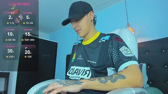 Lobo 17  online show from January 18, 2026, 3:43 am