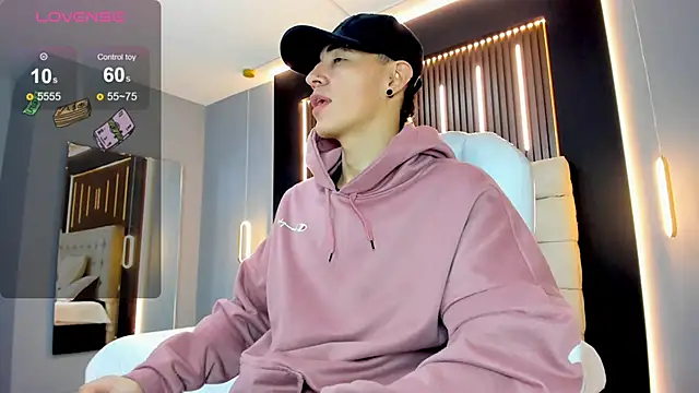 Lobo 17  online show from February 7, 2026, 3:10 am