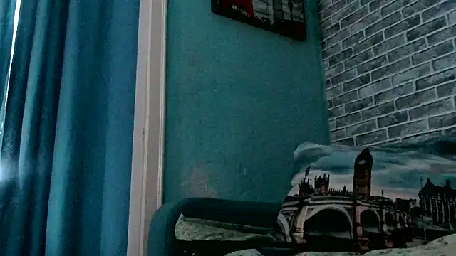 Snapshot of luhia5 chatting on December 15, 2024, 8:19 am luhia5 online show from December 15, 2024, 8:19 am