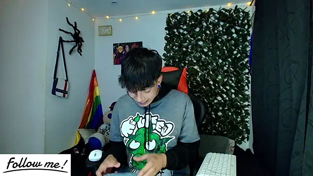 twink sebas  online show from January 18, 2025, 12:35 am