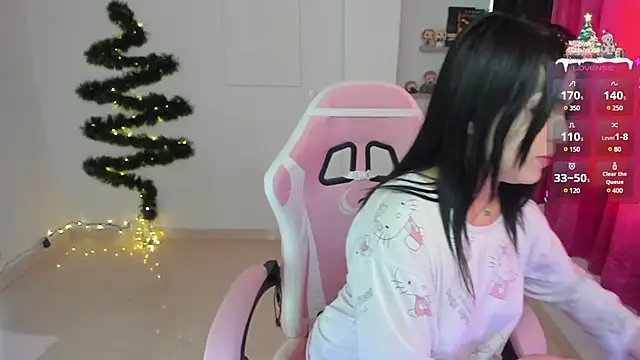 misshoneyxxx online show from December 29, 2024, 9:09 pm