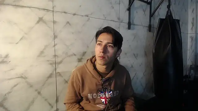 Andy Joy  online show from February 5, 2026, 10:31 am