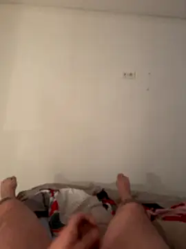 junior49280 online show from November 8, 2025, 3:12 pm