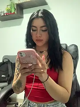 emily 22x online show from December 9, 2024, 7:07 pm