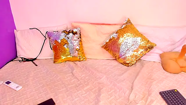 cookplleaser online show from December 4, 2024, 12:47 pm