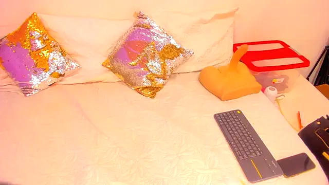 cookplleaser online show from December 10, 2024, 12:38 pm