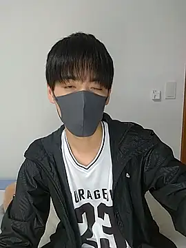 itsme LEON online show from March 10, 2025, 12:59 pm