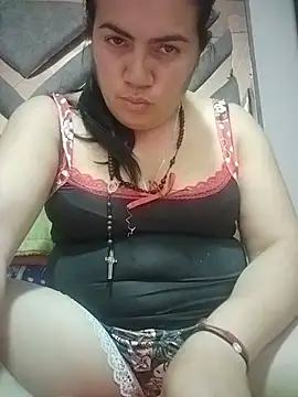 naughty-sharlot online show from May 23, 2026, 1:44 am