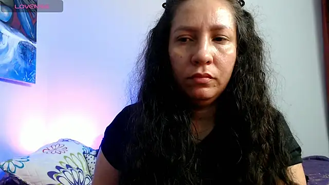 Snapshot of naihroby chatting on October 27, 2025, 6:39 am naihroby online show from October 27, 2025, 6:39 am