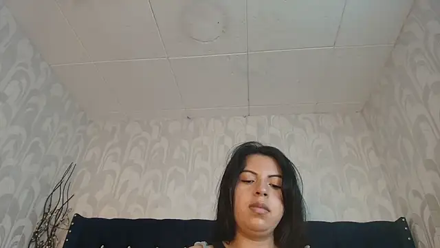 CarolineBrunx online show from March 15, 2026, 6:08 am