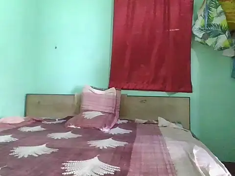 Ishan003 online show from October 26, 2025, 5:46 am