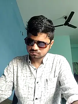 Ishan003 online show from June 8, 2026, 5:19 am