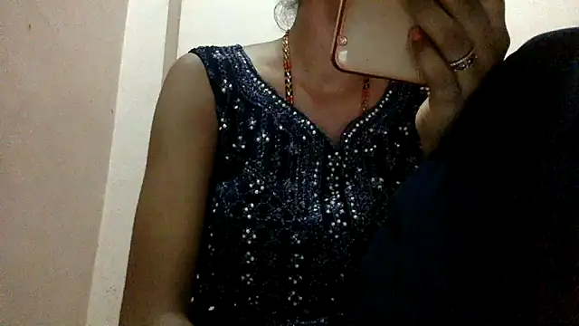 Snapshot of Shalu79 chatting on July 15, 2026, 3:50 pm Shalu79 online show from July 15, 2026, 3:50 pm