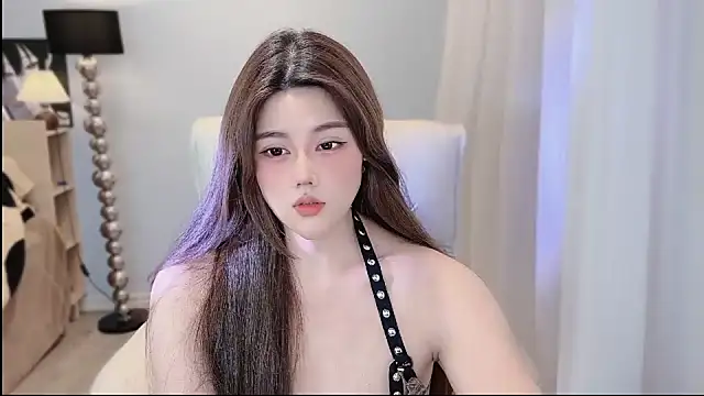 Snapshot of Strawberrybabyy1 chatting on December 22, 2024, 2:06 pm Strawberrybabyy1 online show from December 22, 2024, 2:06 pm