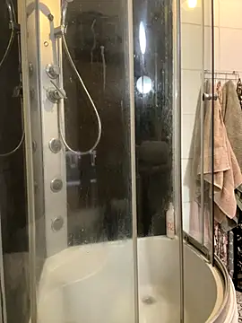 Yanacool007 online show from October 2, 2025, 8:16 pm