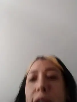 Snapshot of Devil-fantasy chatting on October 24, 2025, 3:08 pm Devil-fantasy online show from October 24, 2025, 3:08 pm