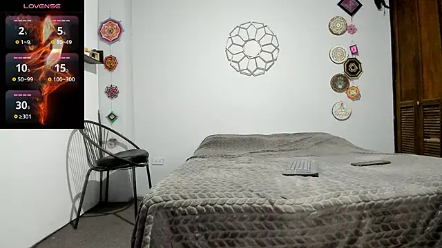 Snapshot of Antoniohot2024 chatting on October 3, 2025, 12:13 pm Antoniohot2024 online show from October 3, 2025, 12:13 pm