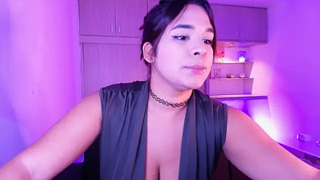 Snapshot of Shenoa1 chatting on March 13, 2025, 11:16 pm Shenoa1 online show from March 13, 2025, 11:16 pm