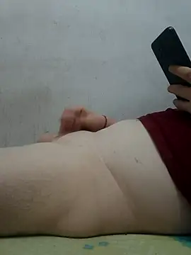 mohnis76 online show from March 28, 2026, 9:14 pm