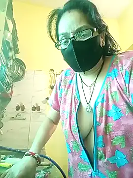 heenage online show from February 11, 2025, 5:58 am