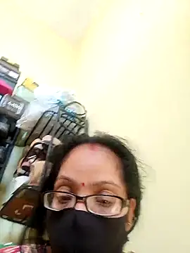 heenage online show from March 13, 2025, 8:59 am