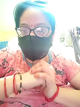 heenage online show from October 4, 2025, 6:11 am