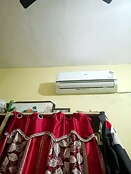 heenage online show from January 14, 2026, 4:29 am