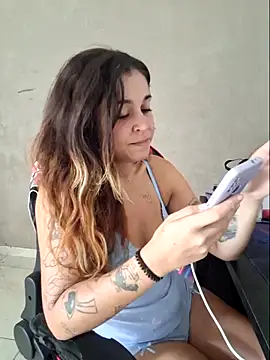 luuhcat09 online show from March 24, 2026, 12:21 pm