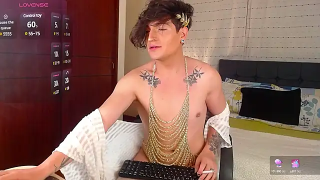 Hornymoan online show from March 10, 2025, 10:13 pm