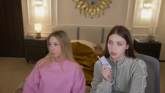 Snapshot of Beatrice_054 chatting on February 5, 2025, 9:15 am Beatrice 054 online show from February 5, 2025, 9:15 am