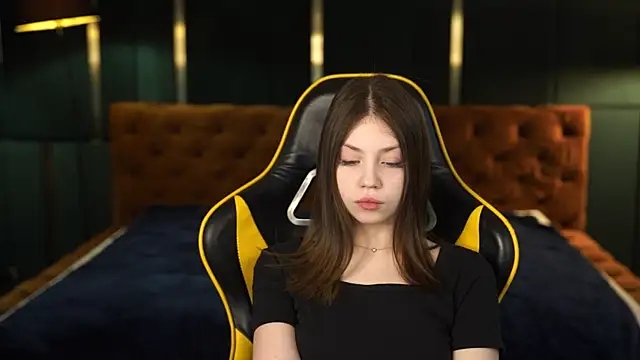 Snapshot of Beatrice_054 chatting on February 12, 2025, 12:12 pm Beatrice 054 online show from February 12, 2025, 12:12 pm