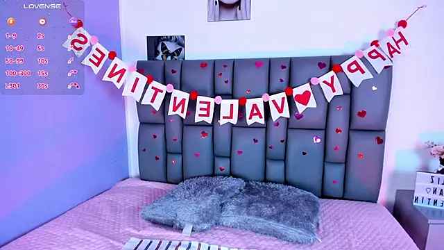 Snapshot of Sophia_Lemos chatting on February 12, 2025, 2:32 pm Sophia Lemos online show from February 12, 2025, 2:32 pm