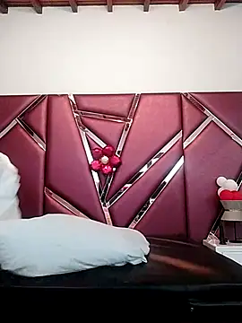 Snapshot of Adel_Nesbiit chatting on February 18, 2025, 7:19 pm Adel Nesbiit online show from February 18, 2025, 7:19 pm