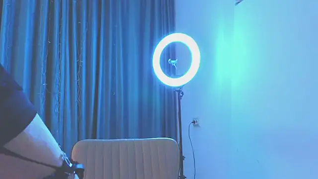 AudreyMell online show from April 3, 2026, 2:15 pm