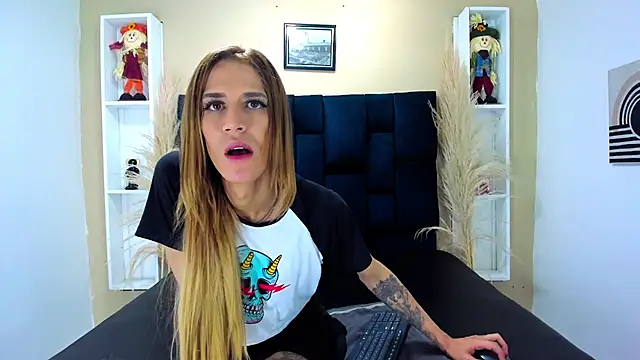 Snapshot of AlissonSpears chatting on November 12, 2025, 9:14 pm AlissonSpears online show from November 12, 2025, 9:14 pm