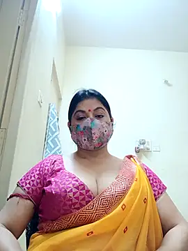 Snapshot of Ratna-777 chatting on March 2, 2026, 6:37 pm Ratna-777 online show from March 2, 2026, 6:37 pm