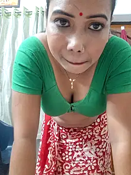 DREAM GIRL-30 online show from January 24, 2025, 6:04 pm