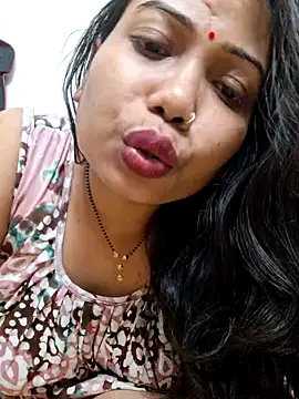 DREAM GIRL-30 online show from March 13, 2025, 7:06 pm